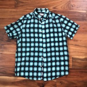 Oxford Lad’s silk blend s/s print button down. size M.